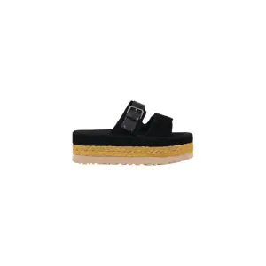 Black Platform Sandal