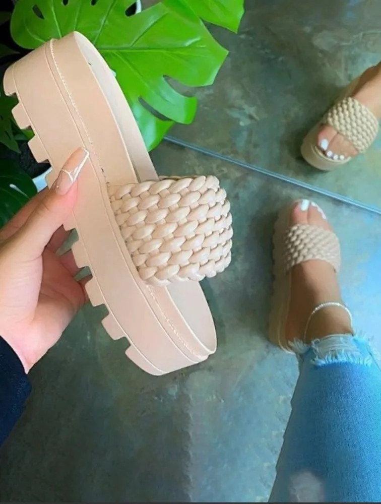 Black platform sandals