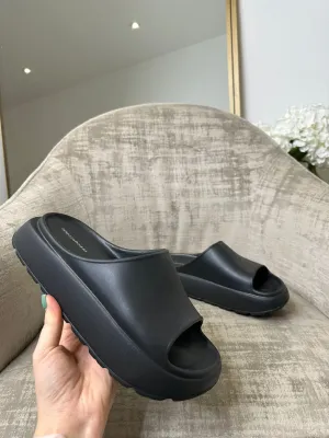 Carmen Chunky Platform Sliders - Black