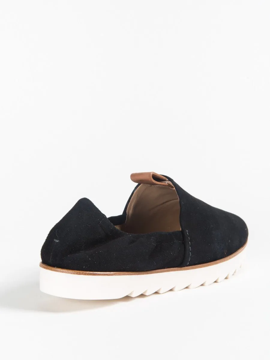 clelia sneaker