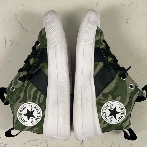 Converse Chuck Taylor All Star Ultra 2 Sneaker - Kids' Size 1 Youth