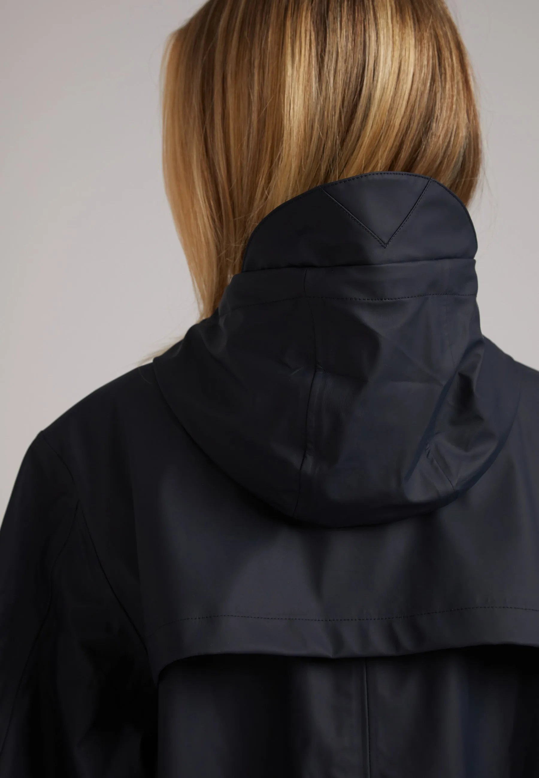 ELEMENTS Raincoat 2.0