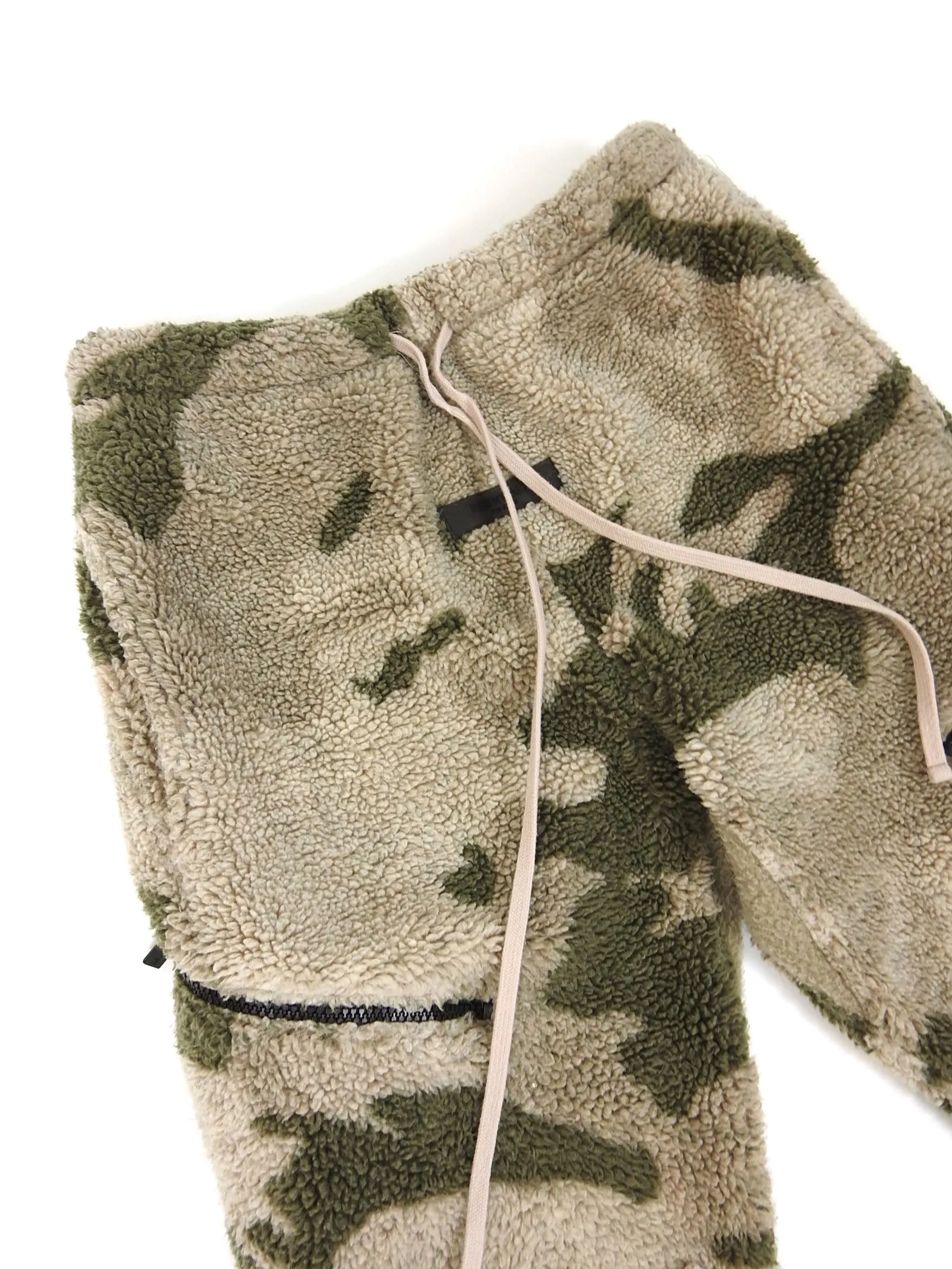 Fear of God Essential Camo Fleece Pants Size XXS
