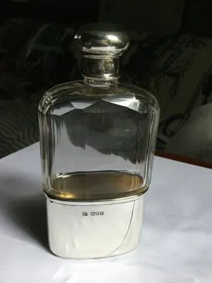 Flask Hallmarked Antique Sterling Beveled Glass London England