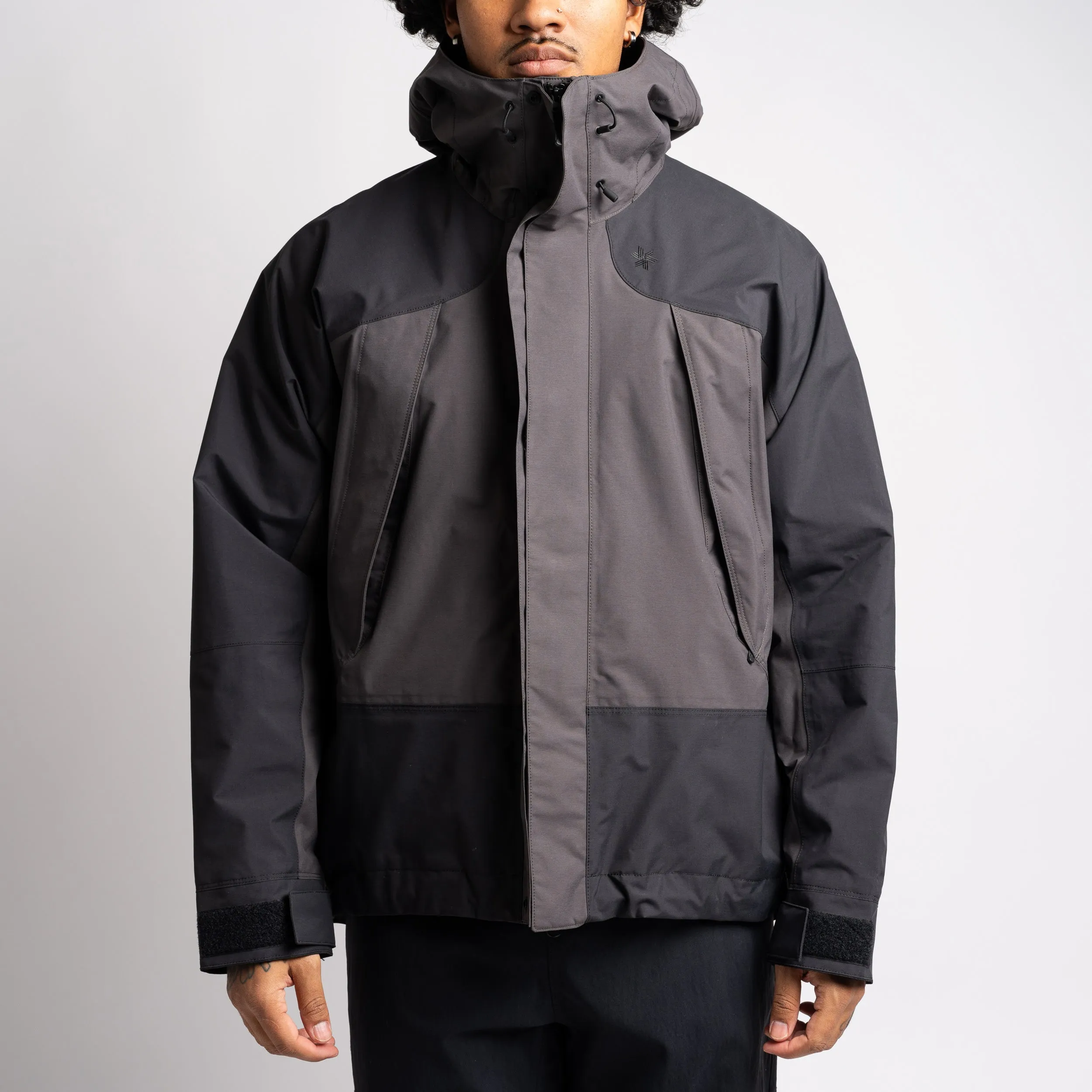Goldwin Pertex Unlimited 2L Jacket Charcoal GM23320