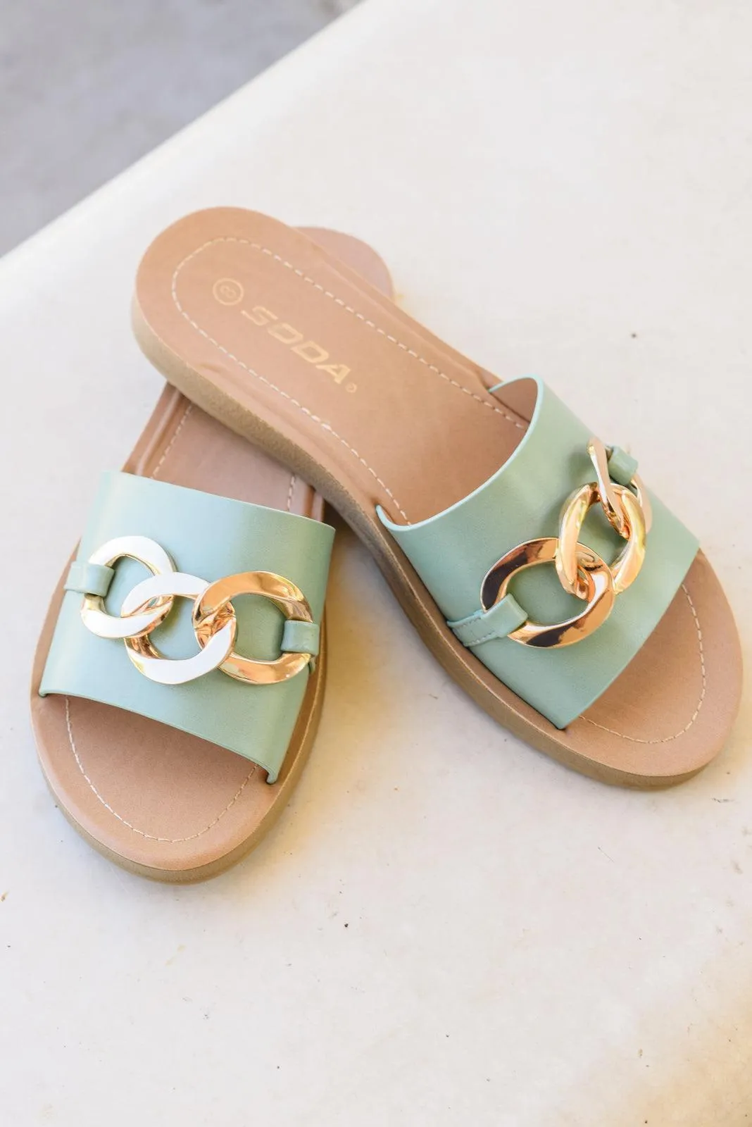 Hazel Blues® | Wander Often Slides in Mint