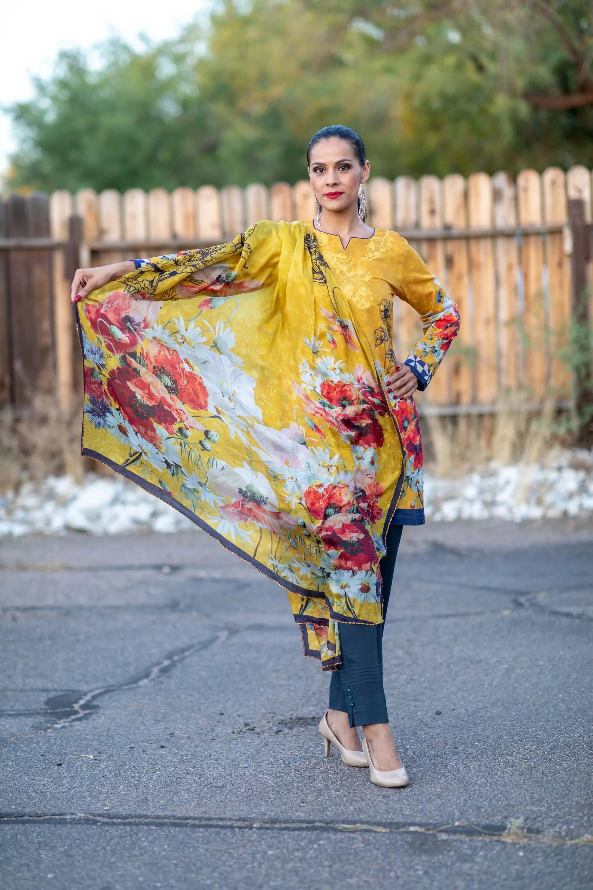 Honey Waqar Lawn-Cotton Summer Suit