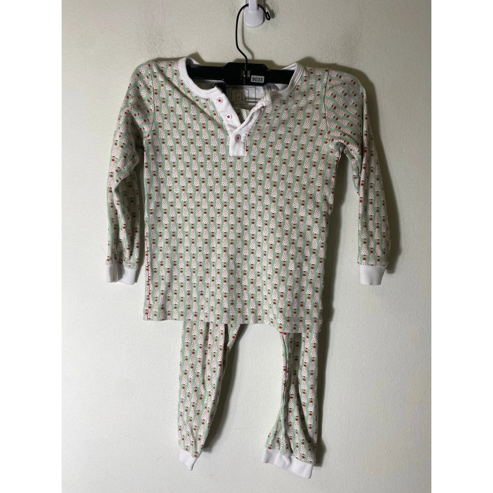 Lila and Hayes Christmas Tree Pajamas Sz 6