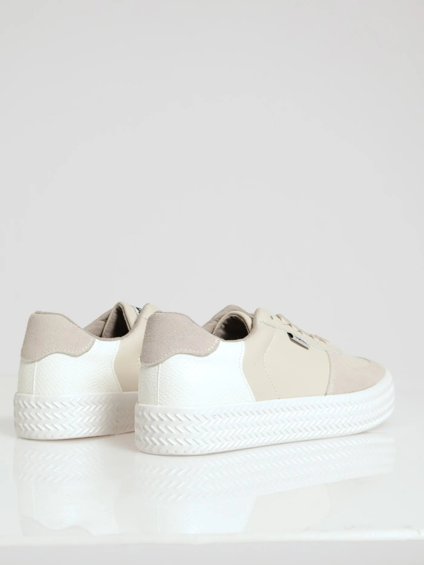Livia Platform Sneaker - Grey
