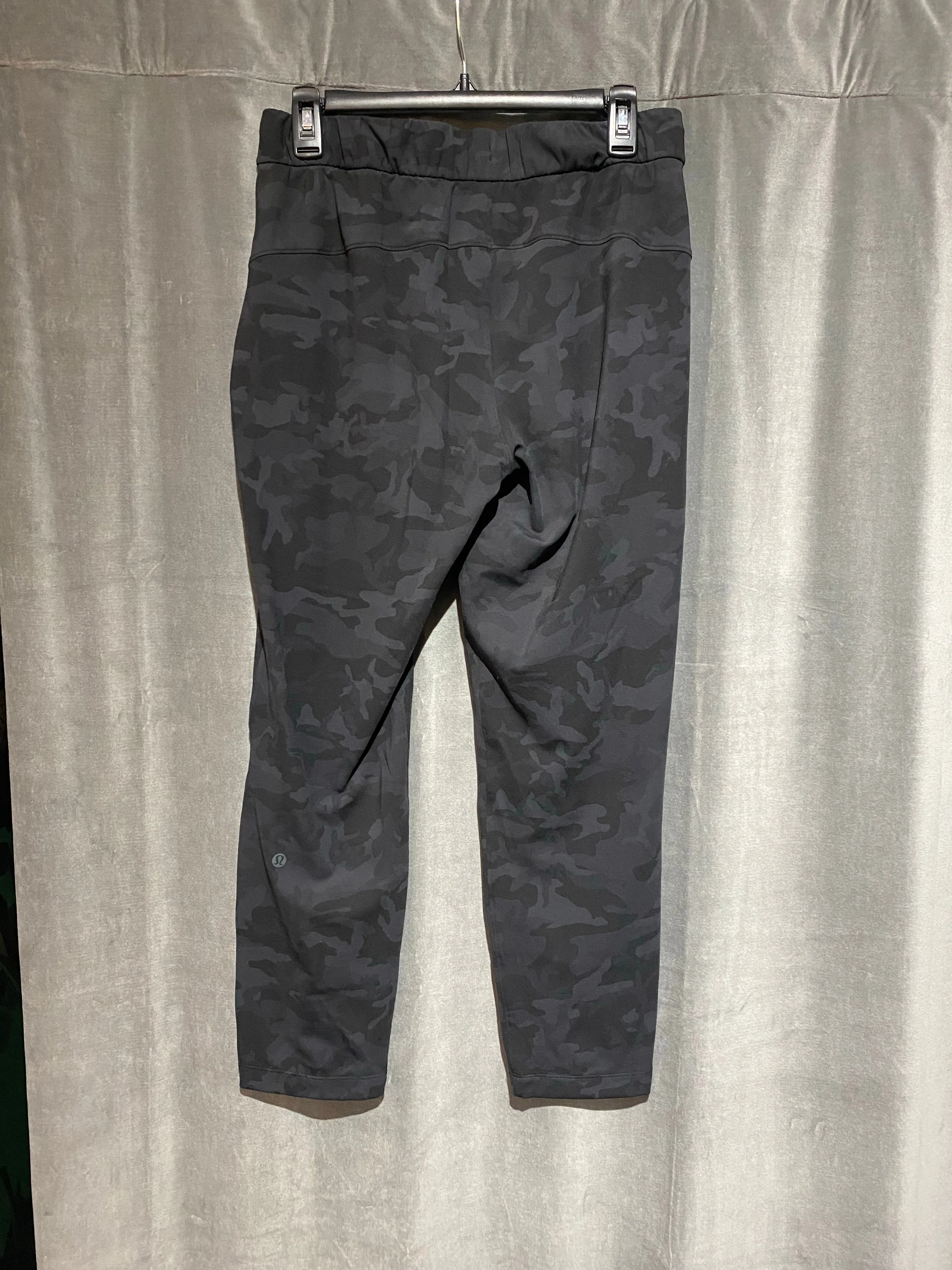 Lululemon Camo Drawstring Front Pocket Pant