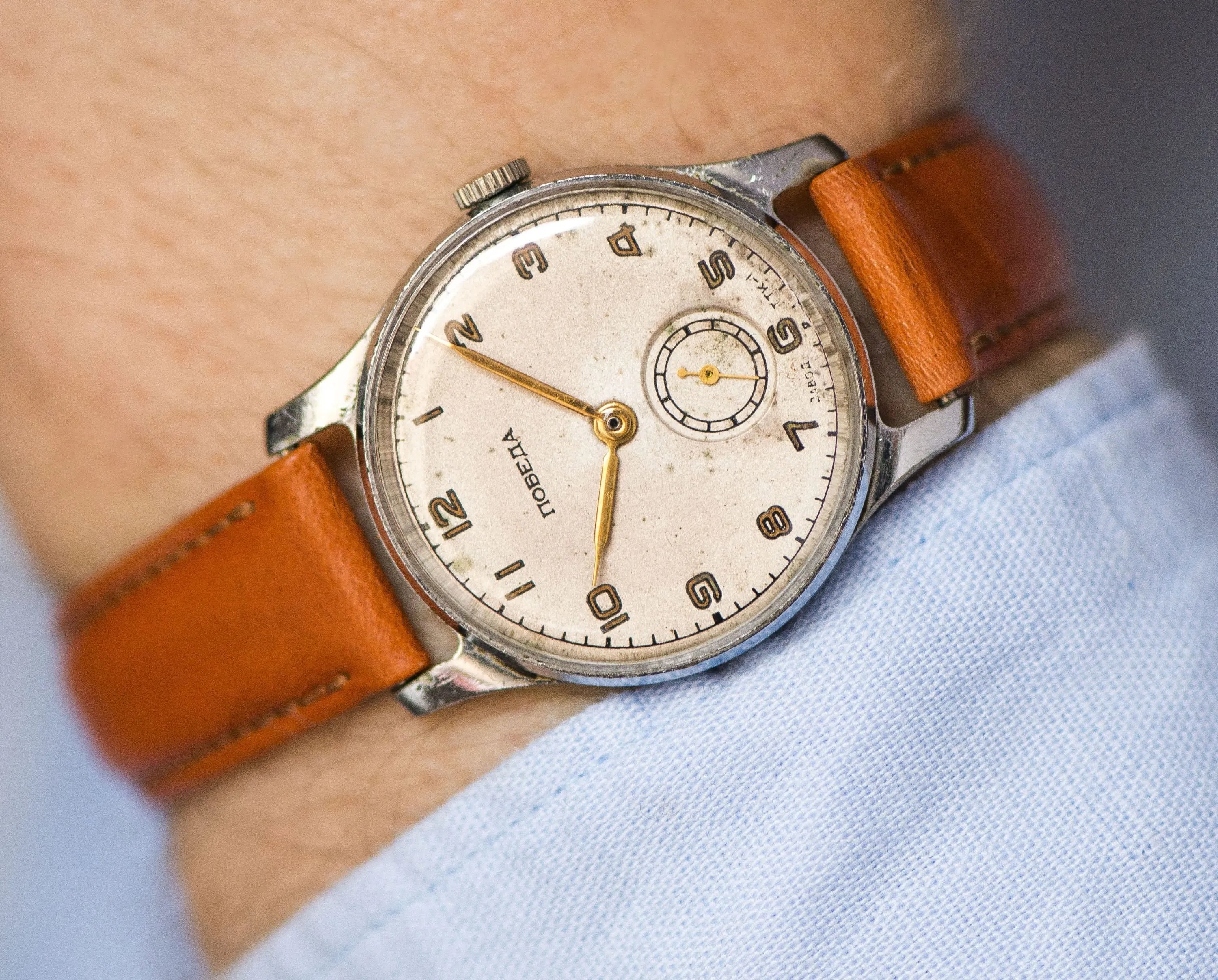 Mid century men watch, classical men fashion wristwatch, simple vintage watch Pobeda mechanical watch unisex gift, new premium leather strap
