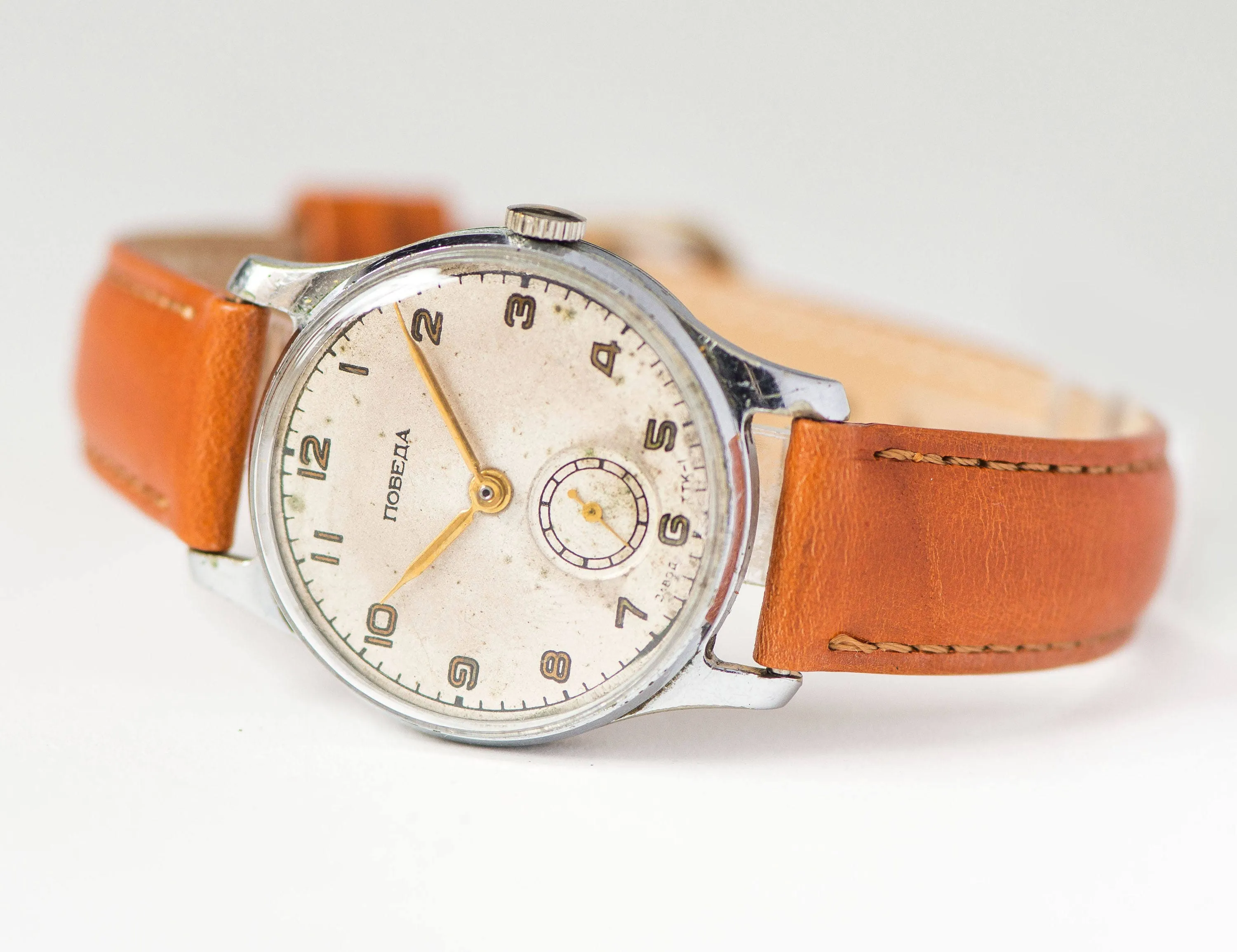 Mid century men watch, classical men fashion wristwatch, simple vintage watch Pobeda mechanical watch unisex gift, new premium leather strap