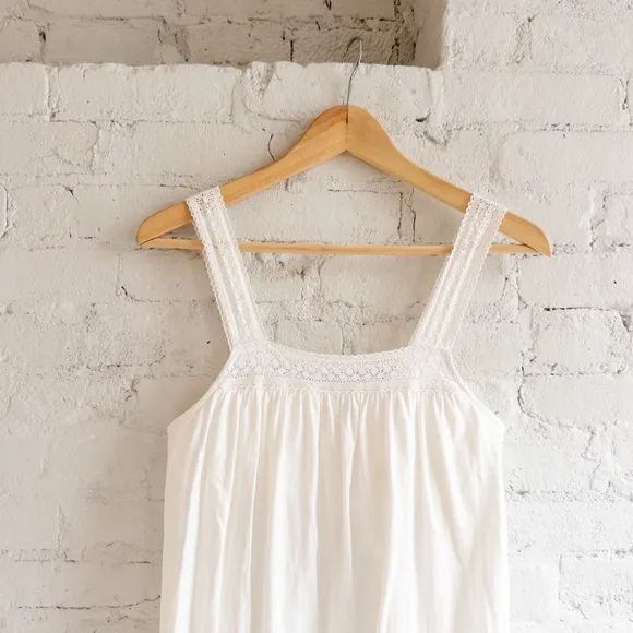 Petite Plume 100% Pima Cotton Camille Nightgown in White, size XS