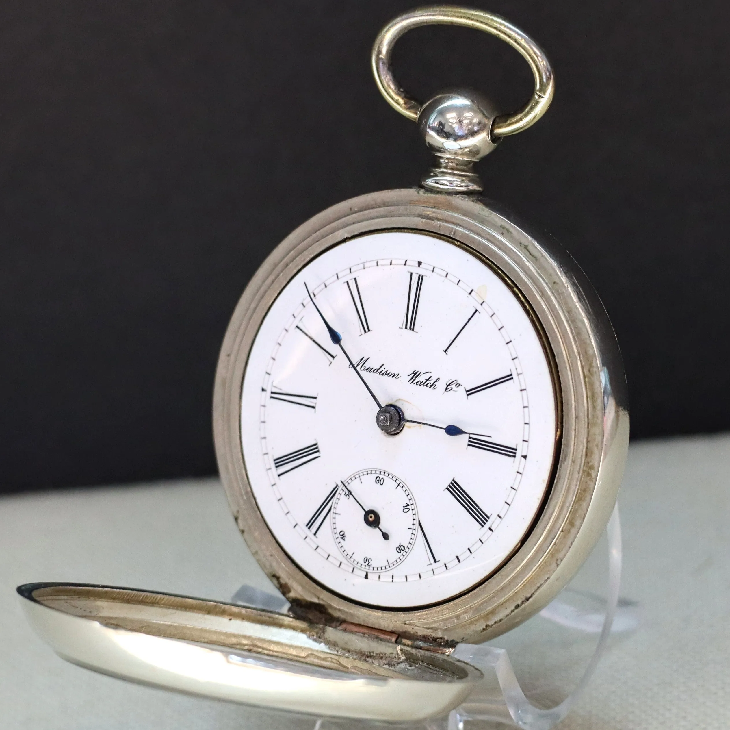 RARE! 1900s Madison Watch Co. Pocket Watch 18s Openface Key Wind Silveroid