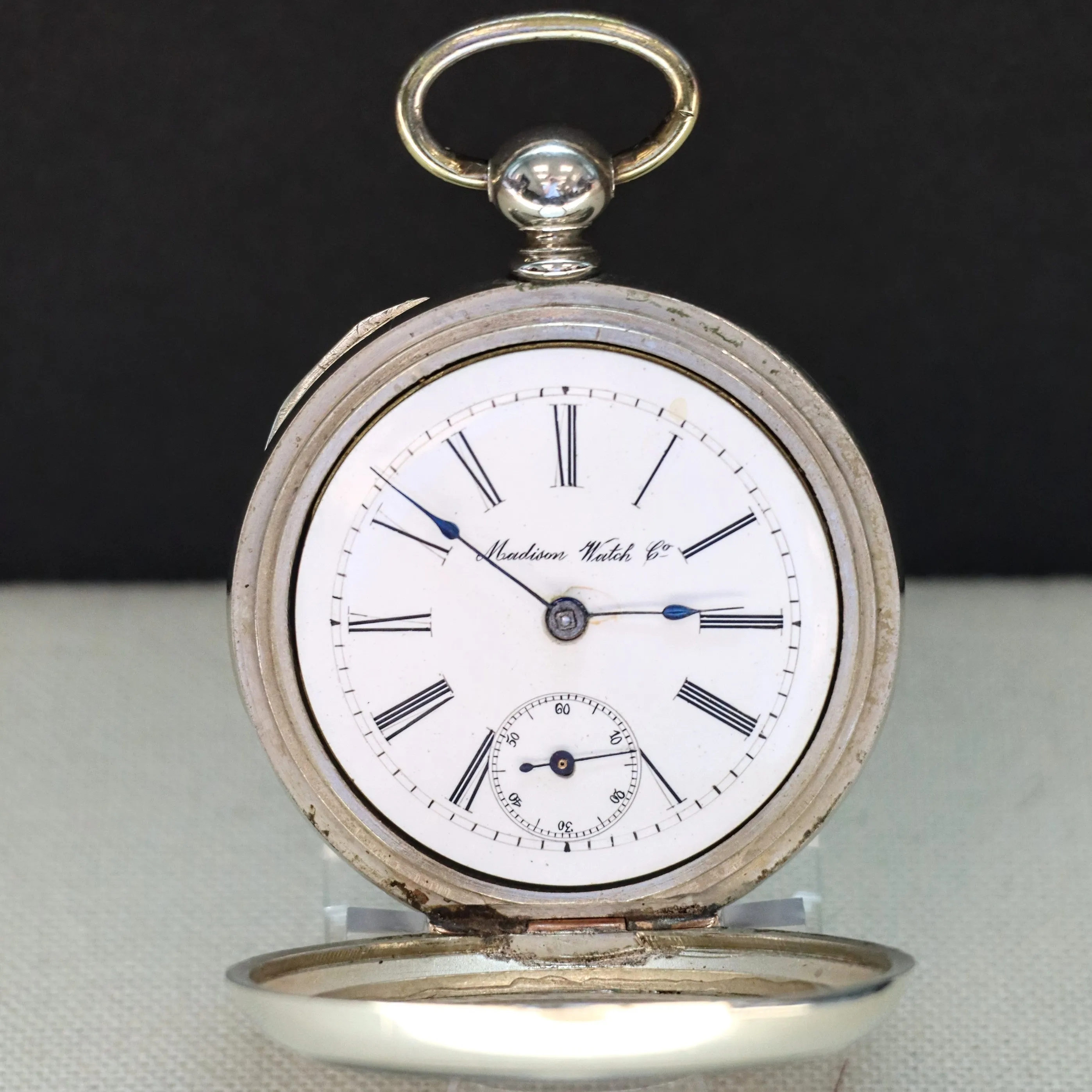 RARE! 1900s Madison Watch Co. Pocket Watch 18s Openface Key Wind Silveroid