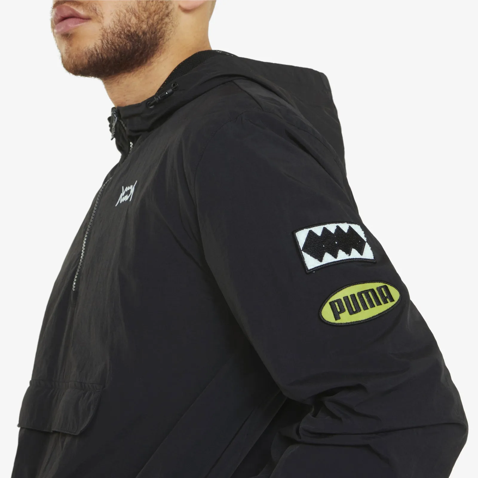 Short Corner Windbreaker - Black