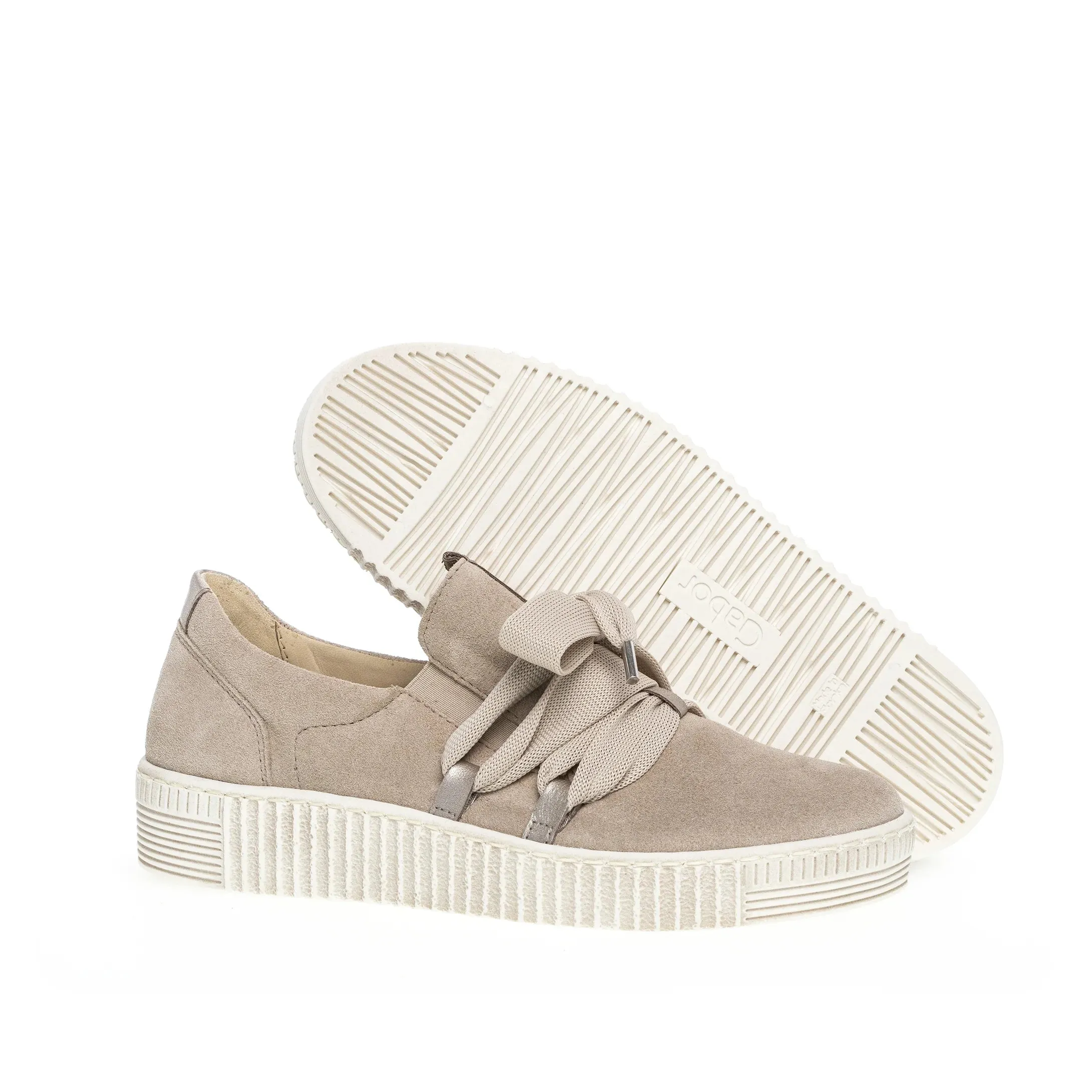 SNEAKER