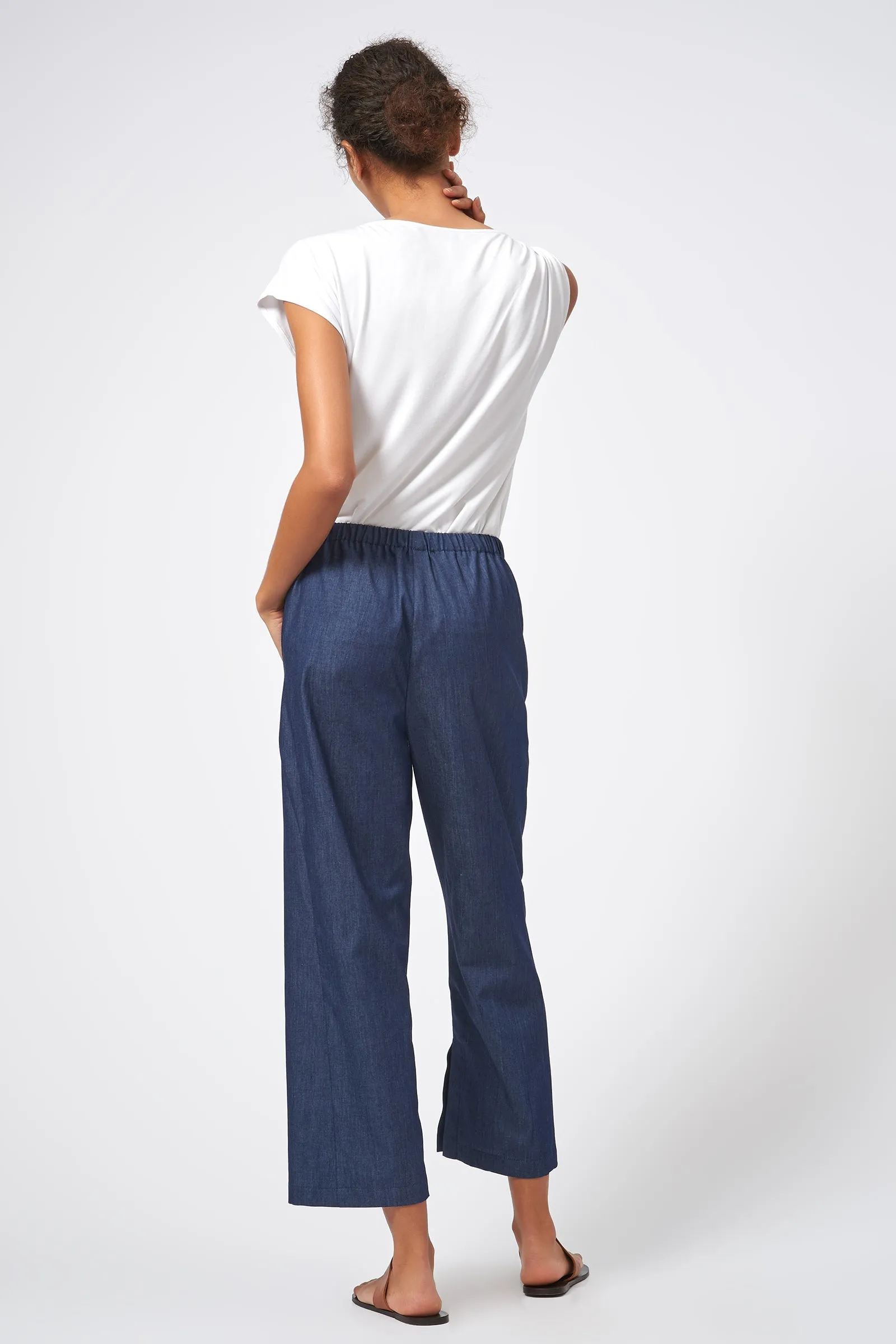 Split Hem Capri - Classic Indigo
