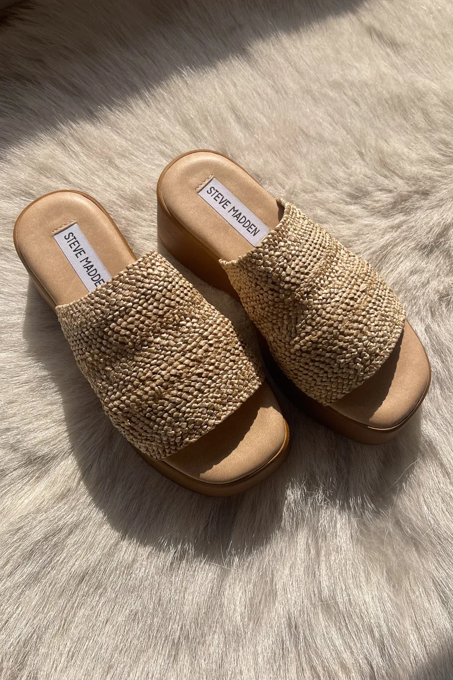 Steve Madden Slinky Platform Sandals