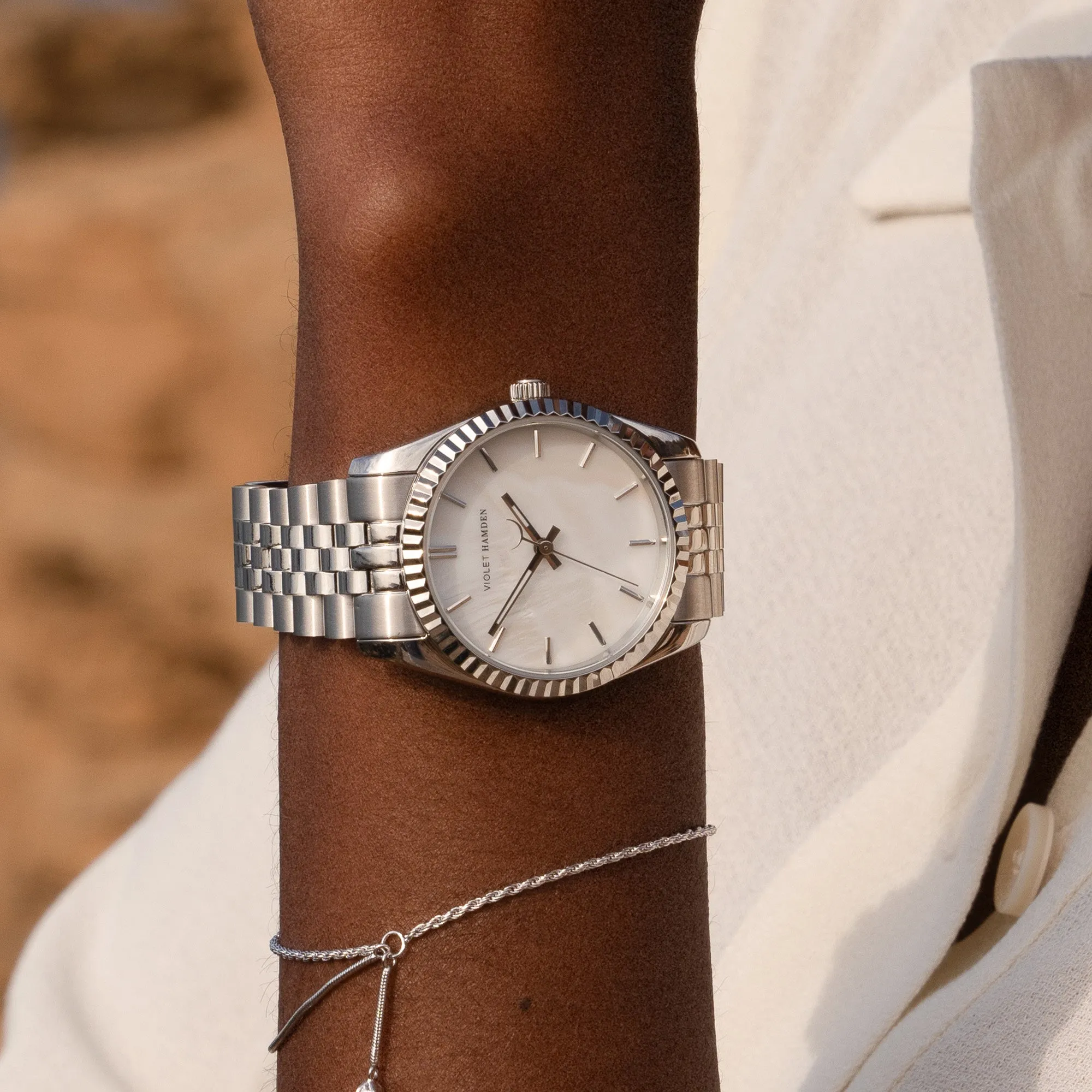 Sunrise round ladies watch silver coloured and mother of pearl