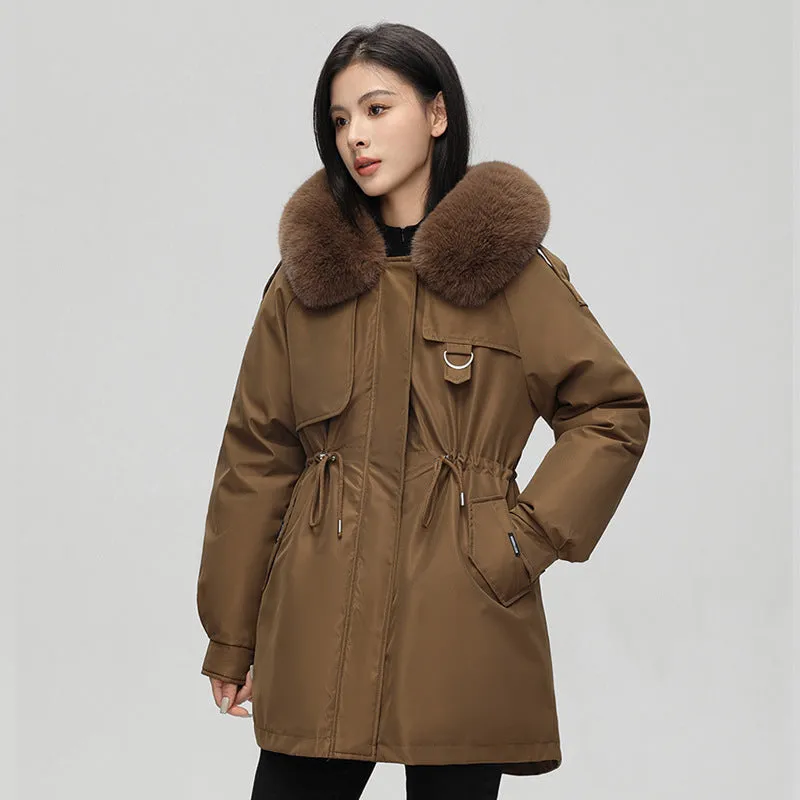 Thickened Hooded Parka that Offers Stain-Resistant Protection
