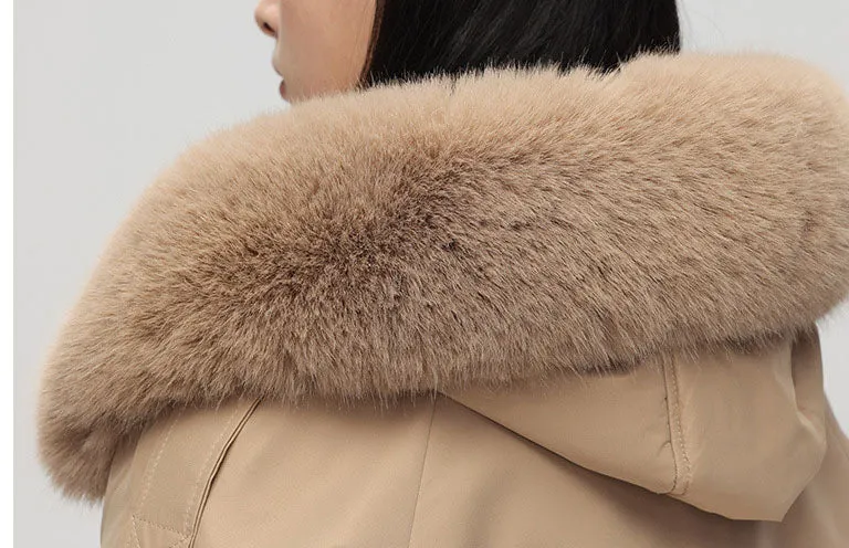 Thickened Hooded Parka that Offers Stain-Resistant Protection