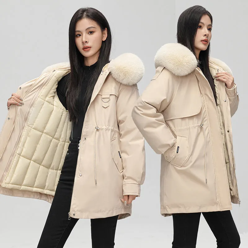 Thickened Hooded Parka that Offers Stain-Resistant Protection