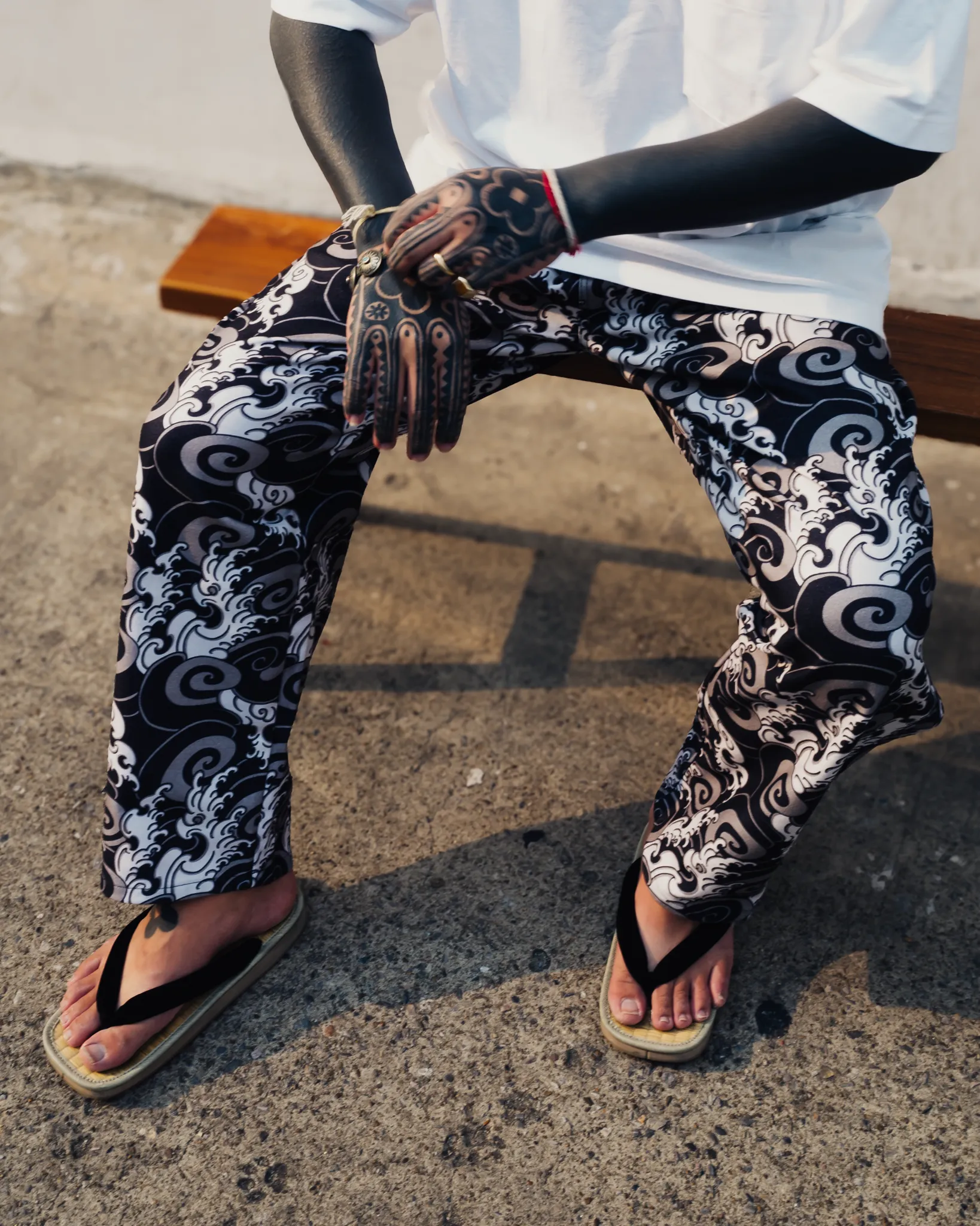 [UNISEX] GUY LE TATOOER X LOCO MOSQUITO WAVES DRAWSTRING TROUSERS