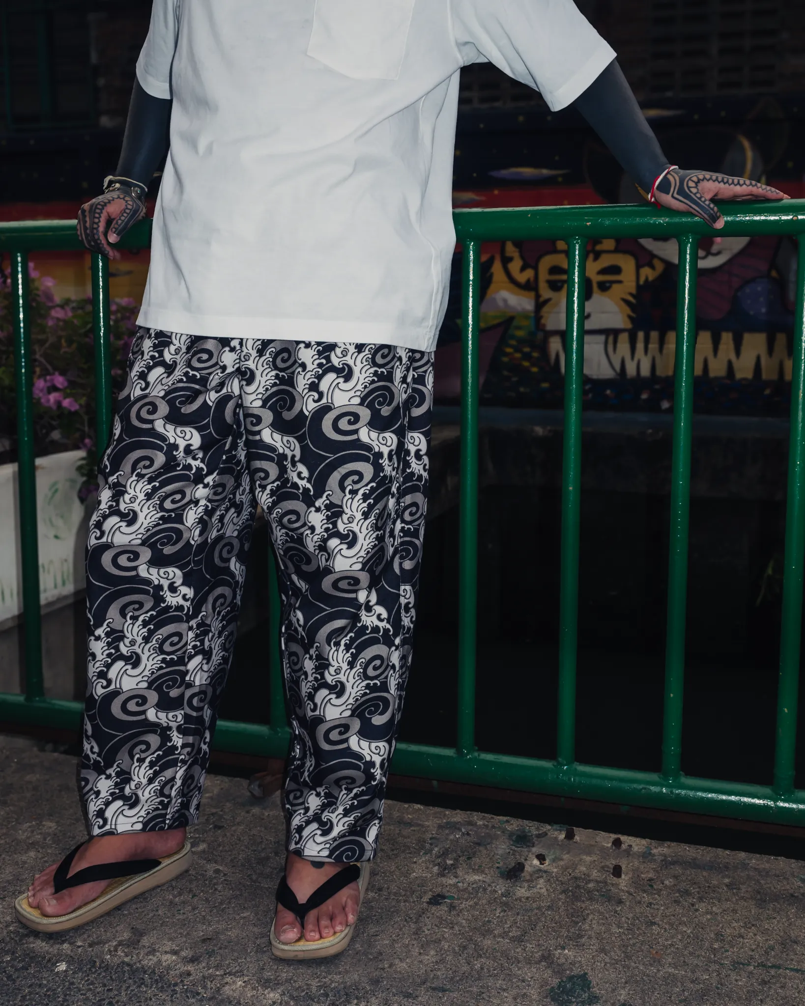 [UNISEX] GUY LE TATOOER X LOCO MOSQUITO WAVES DRAWSTRING TROUSERS