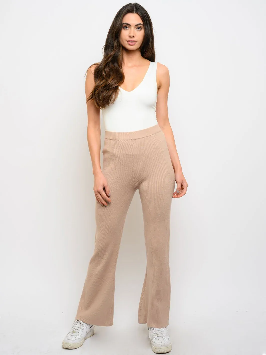 WOMEN'S ELASTIC WAIST FLARED PANTS