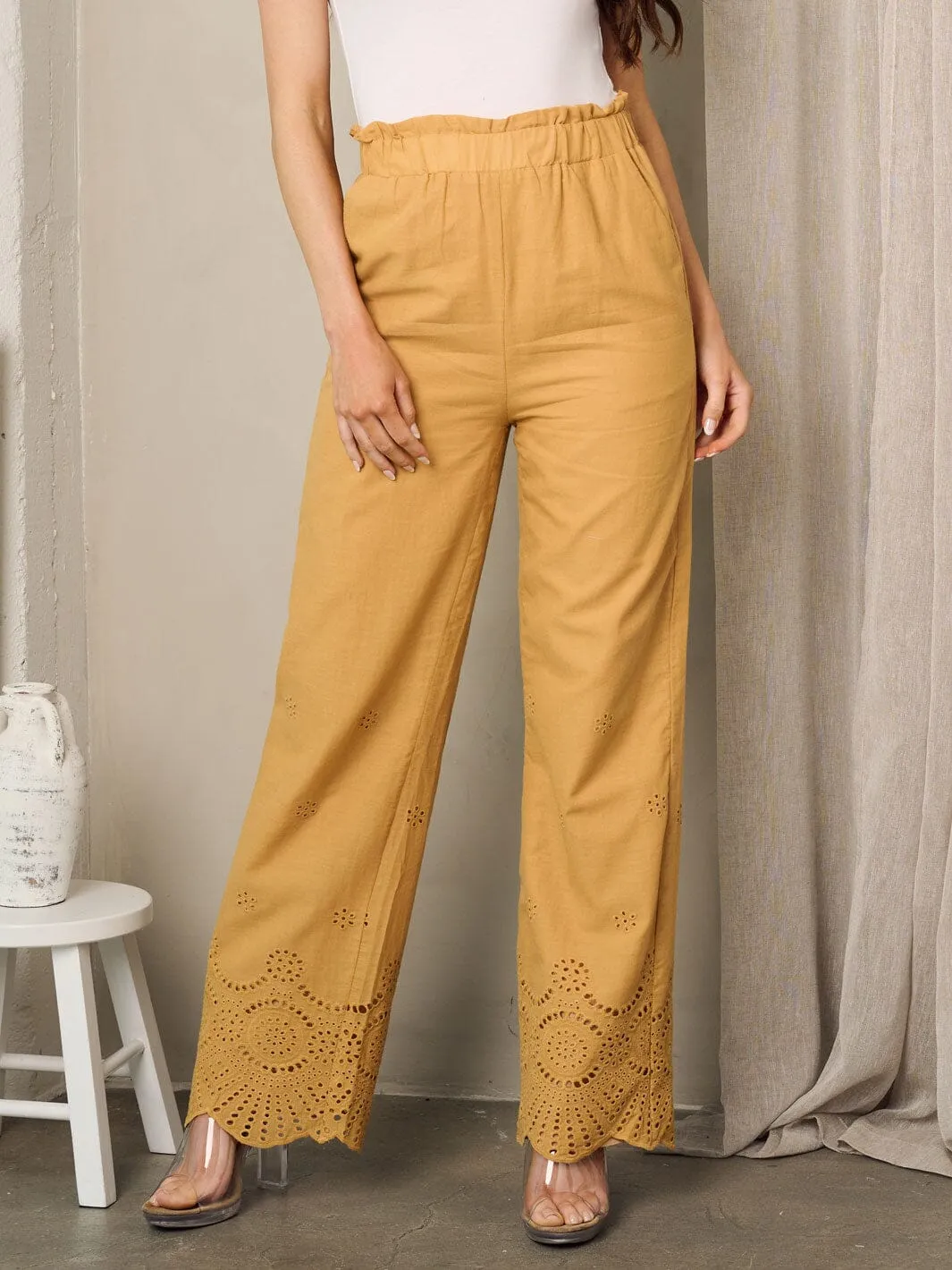 WOMEN'S ELASTIC WAIST POCKETS EYELET DETAILED LEG PANTS