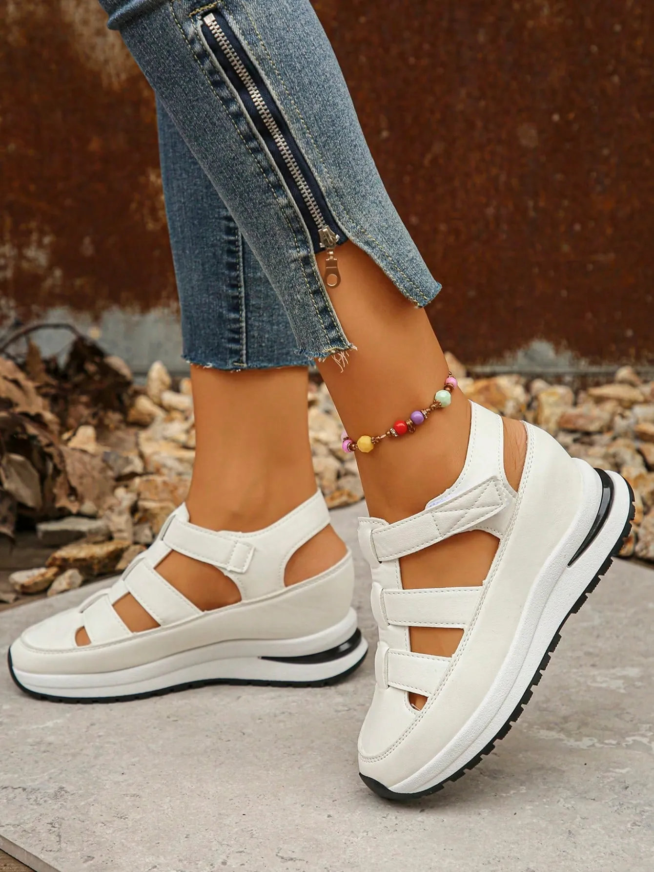 Women's Wedge Platform Waterproof Roman Sandals, New Fashion Closed Toe Hollow-Out Thick Sole Hook-And-Loop Summer Increased Internal Casual Sandals