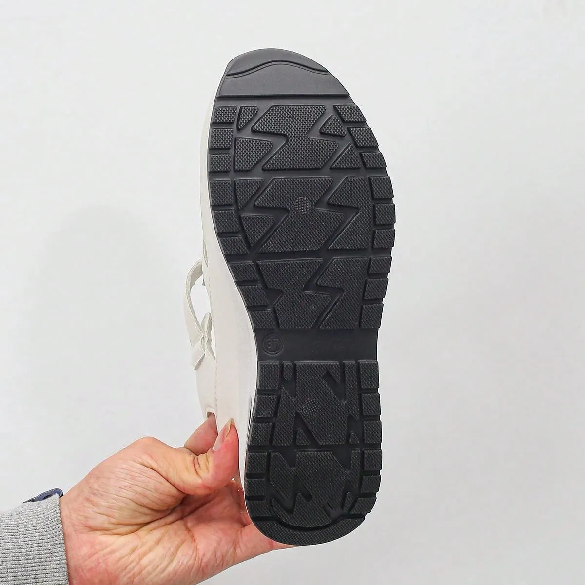 Women's Wedge Platform Waterproof Roman Sandals, New Fashion Closed Toe Hollow-Out Thick Sole Hook-And-Loop Summer Increased Internal Casual Sandals
